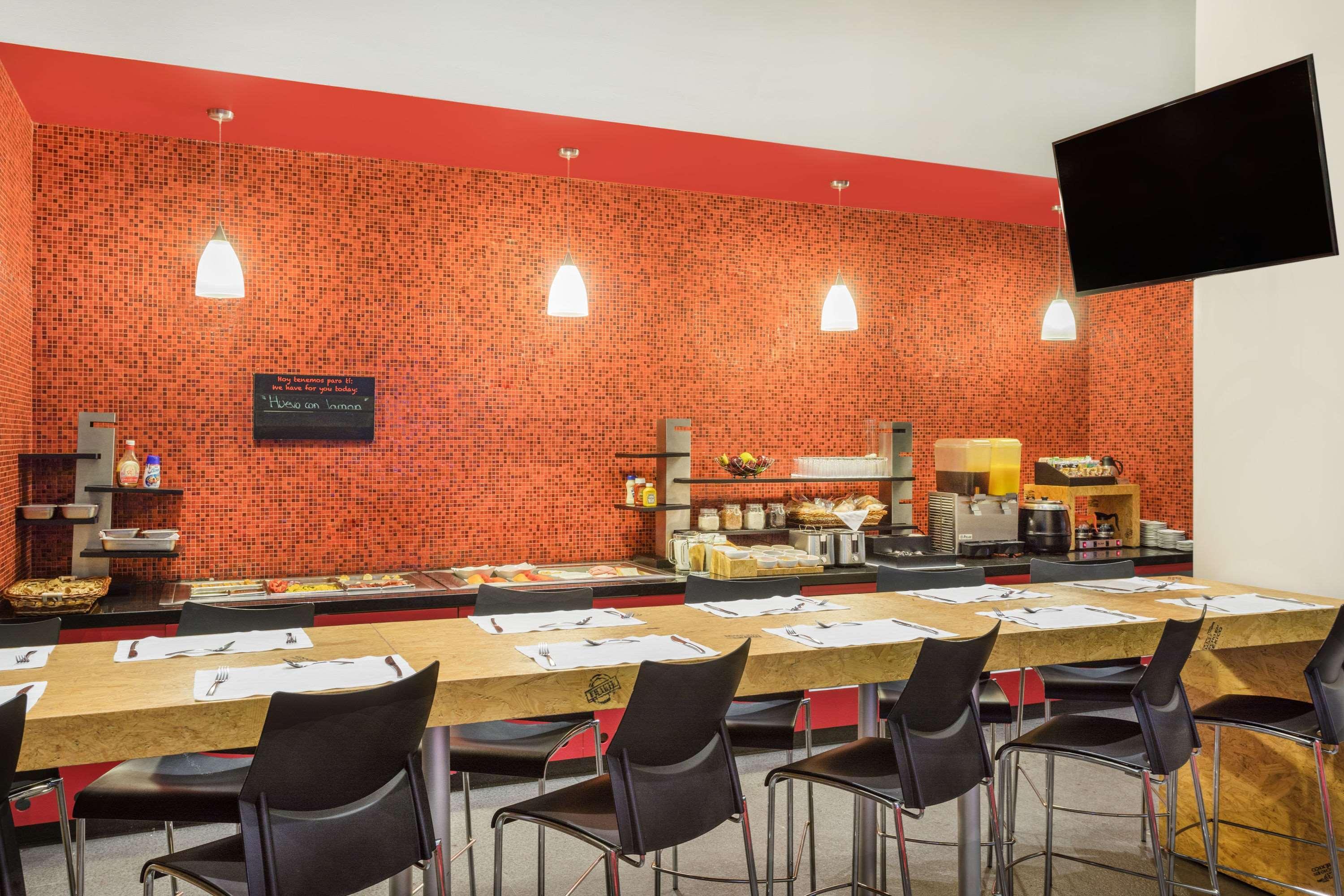 Ramada Encore San Luis Potosi Ngoại thất bức ảnh