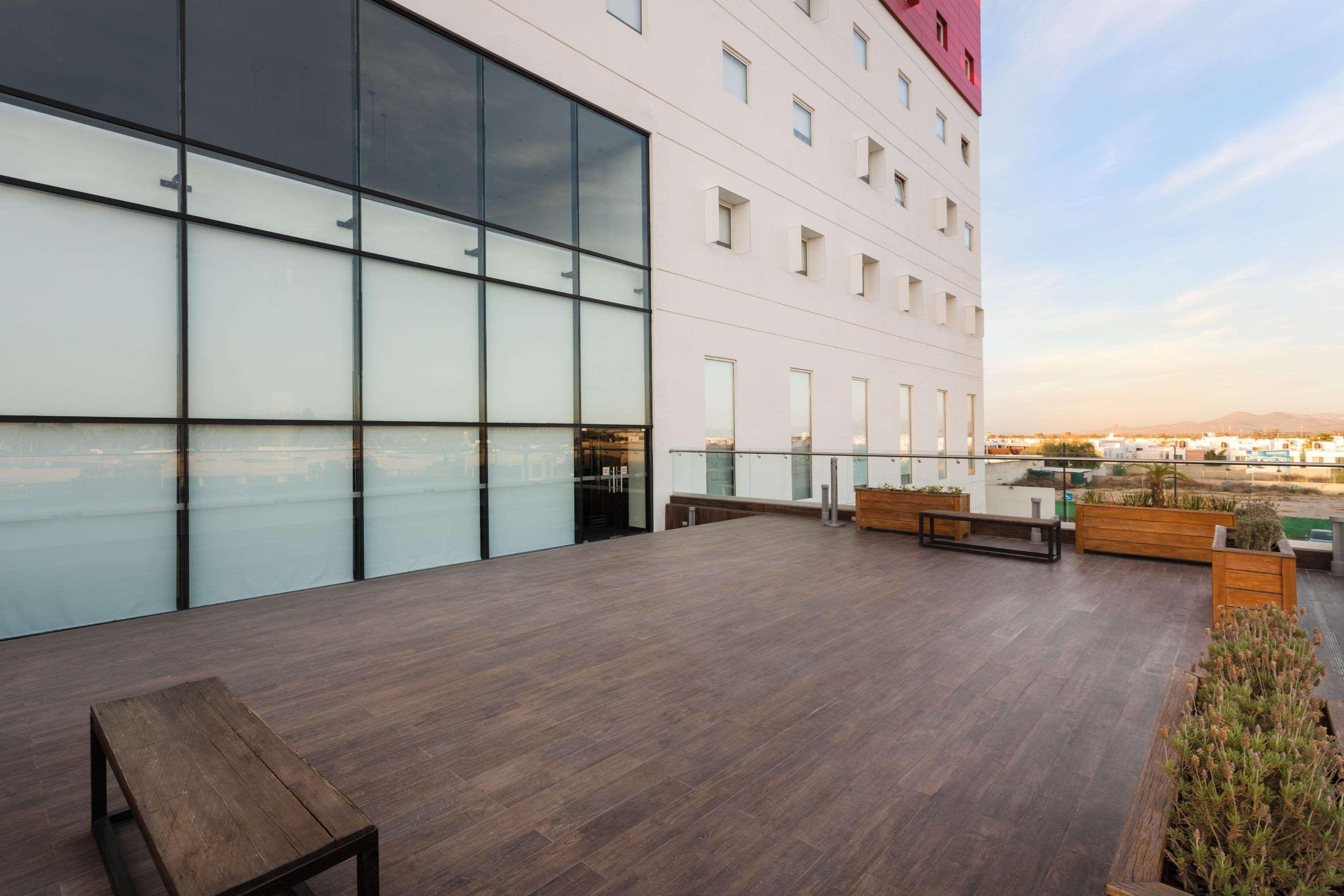 Ramada Encore San Luis Potosi Ngoại thất bức ảnh