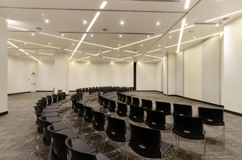 Ramada Encore San Luis Potosi Ngoại thất bức ảnh
